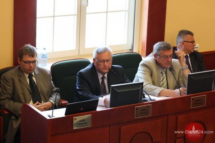 Komisja rewizyjna sejmiku skontroluje medialne zarzuty