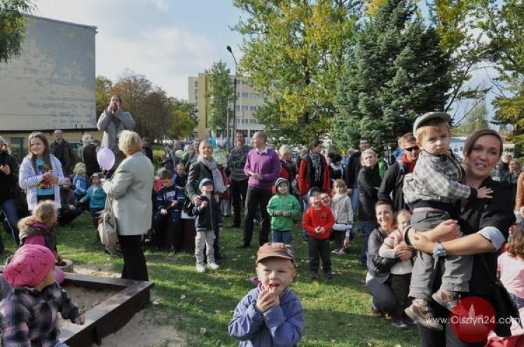 Promyczkowe baloniki poszybowały do nieba