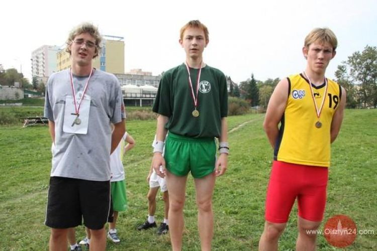 Rekordowa frekwencja na przełajowych biegach