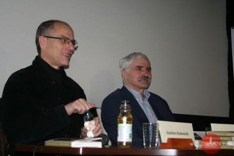 Światolog to doświadczający świata