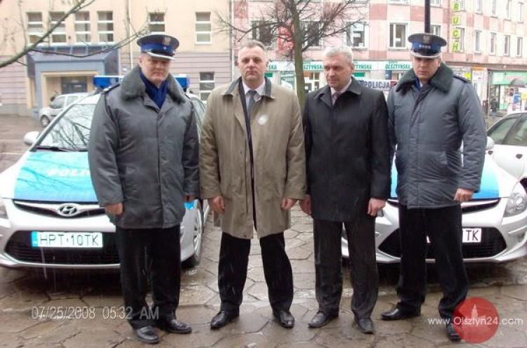 Nowe radiowozy dla policjantów z powiatu