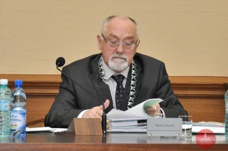 Nowoczesny system nieużywany, bo przez miesiące nie przygotowali przepisów