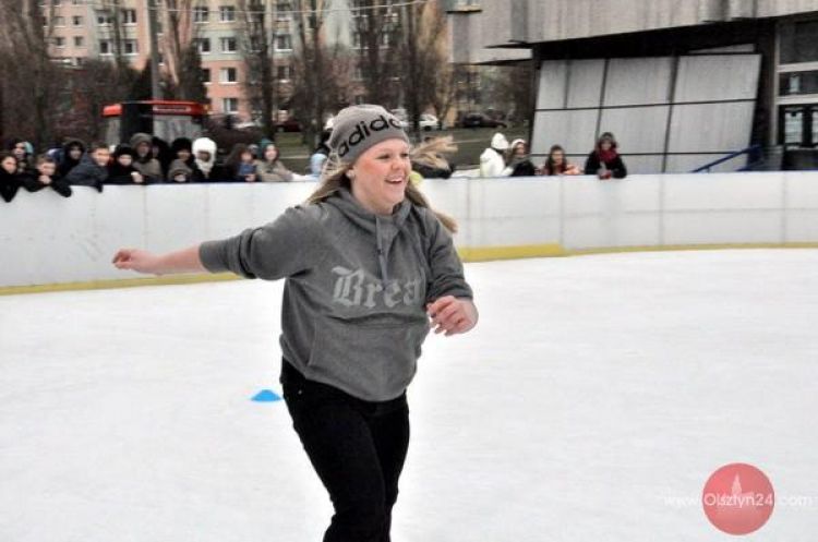 Społeczność Gimnazjum nr 7 bawiła się na lodowym festynie po raz siódmy