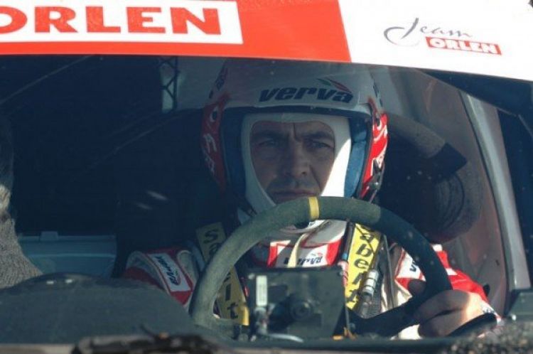 Hołowczyc piąty na mecie!