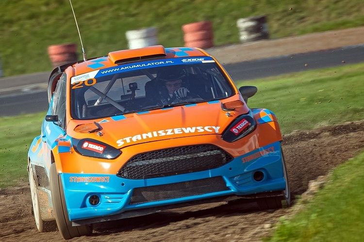 Rajdowiec szkoli policjantów