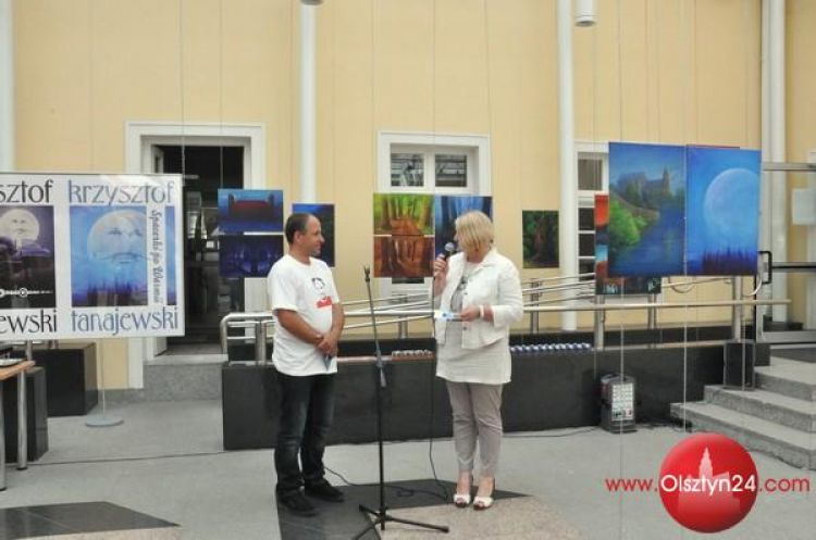 Niecodzienny wernisaż odbył się w Galerii Stary Ratusz WBP