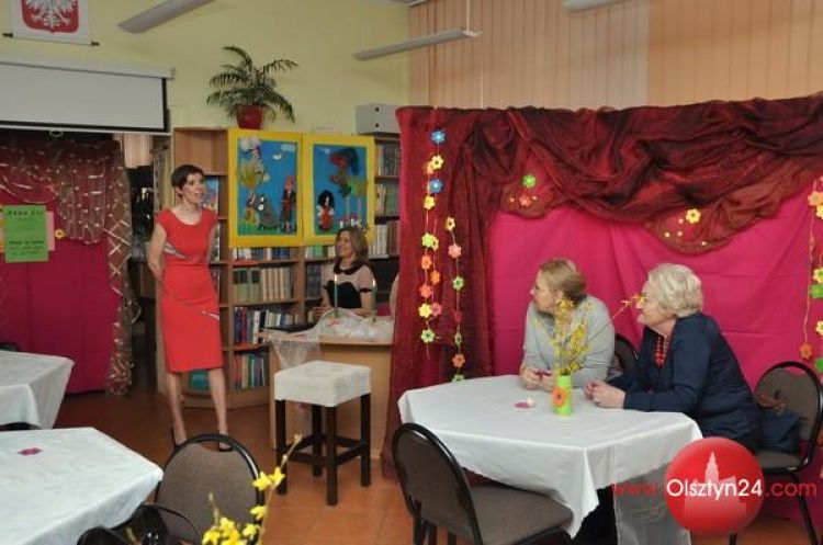 Lirycznie na Dzień Kobiet w SP2