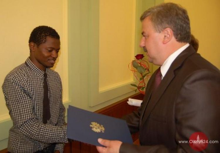 Więcej nowych obywateli 