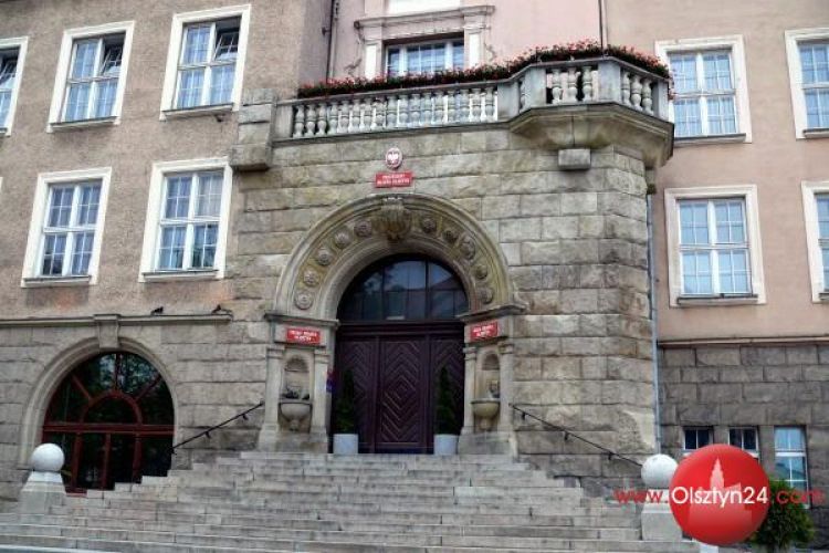 Zabiegów o metropolię ciąg dalszy