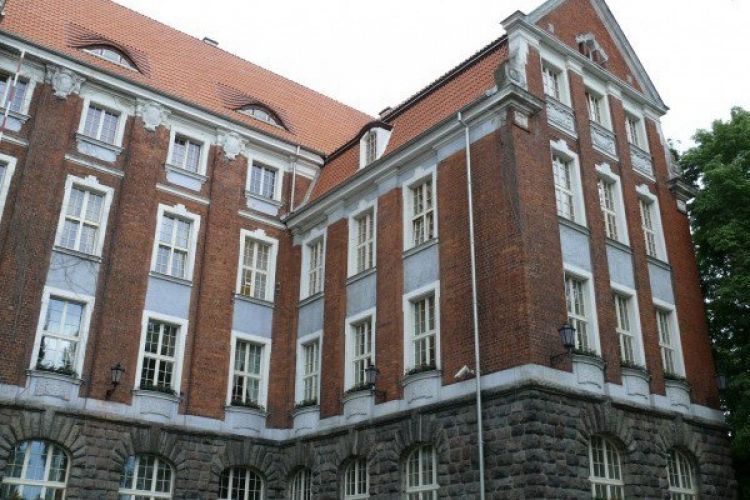 Czy fundusze strukturalne służą rozwojowi regionu?