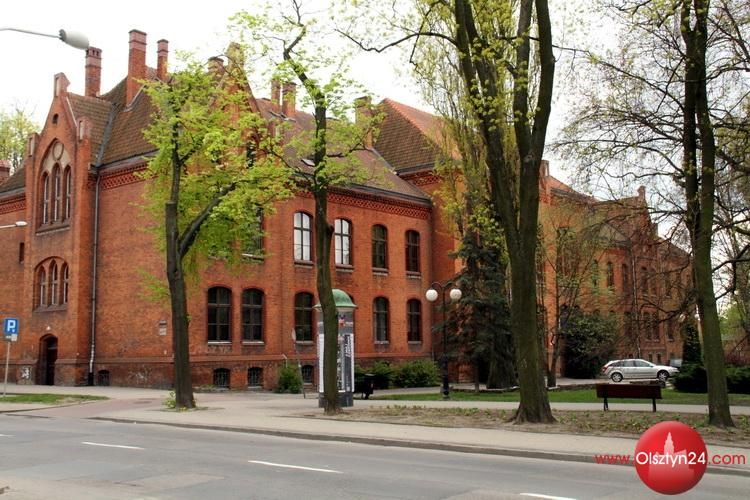 To już 75 lat! I LO świętowało wirtualnie