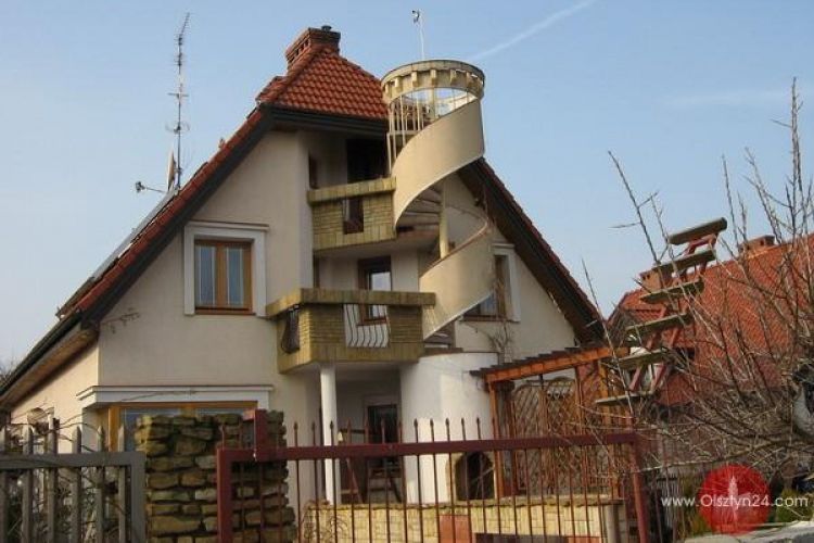 Niekrępujące schody