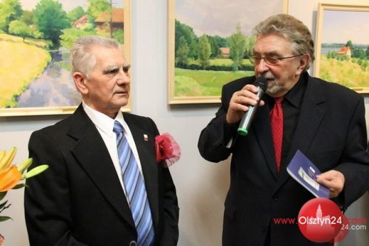 ALEKSANDER WOŁOS: Olej i pastele kocham tak samo
