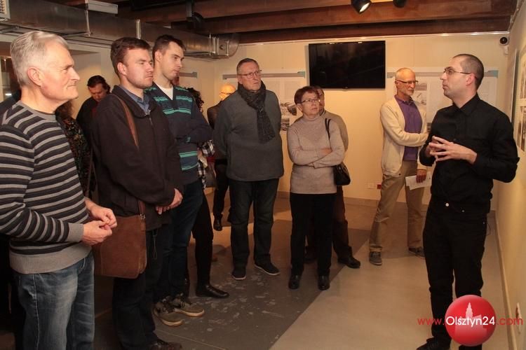 Historię  OZOS-u  można prześledzić w Tartaku Raphaelsohnów