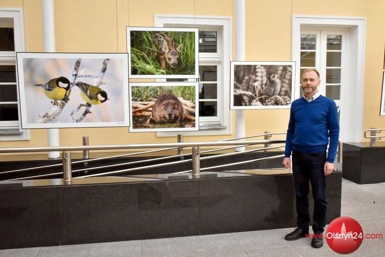Nową wystawę fotograficzną udostępniła Wojewódzka Biblioteka Publiczna w Starym Ratuszu