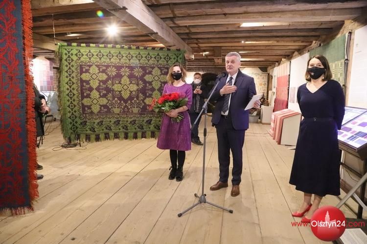 Muzeum Warmii i Mazur pokazało tkaniny ludowe z regionu sprzed 1945 roku