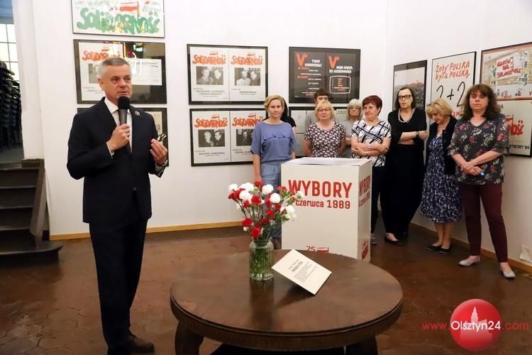 Sentymentalna podróż do czasów, gdy w Polsce upadł komunizm 