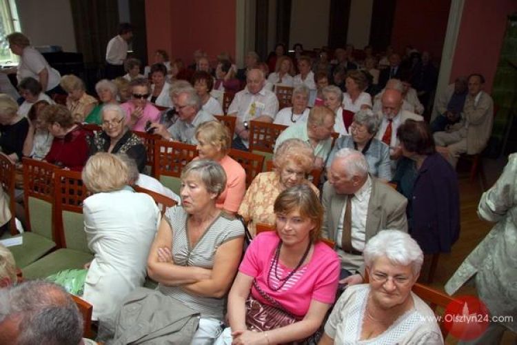 W Kamienicy Naujacka spotkały się Uniwersytety III Wieku