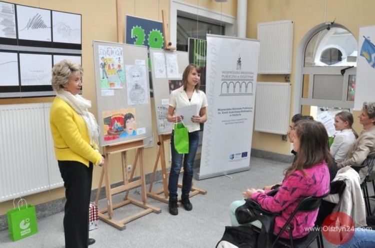 Wystawa pokonkursowa „Leichte Lektüren” od dziś w Starym Ratuszu