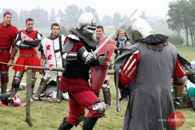 Rycerze powitają jesień na Polach Grunwaldu