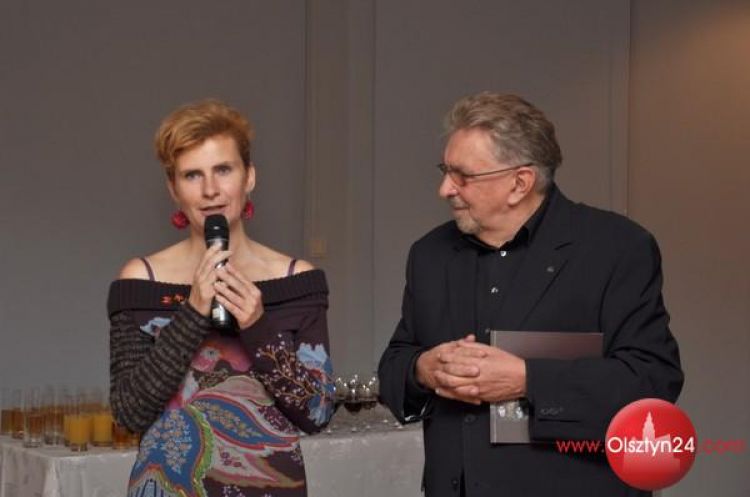 Lapidarium Iwony Bolińskiej-Walendzik w galeriach MOK