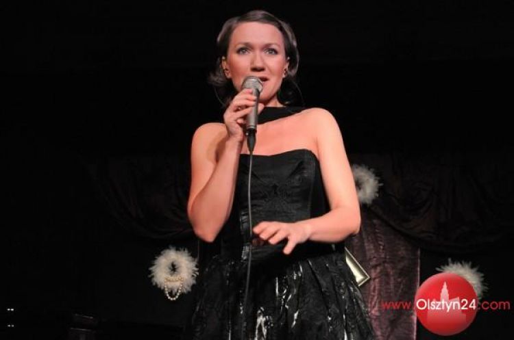 KOBIEtONY z Basią Raduszkiewicz na początek sezonu z cyklem