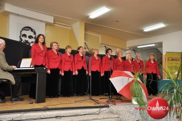 Mieszkańcy Jarot wspólnie świętowali Dzień Niepodległości