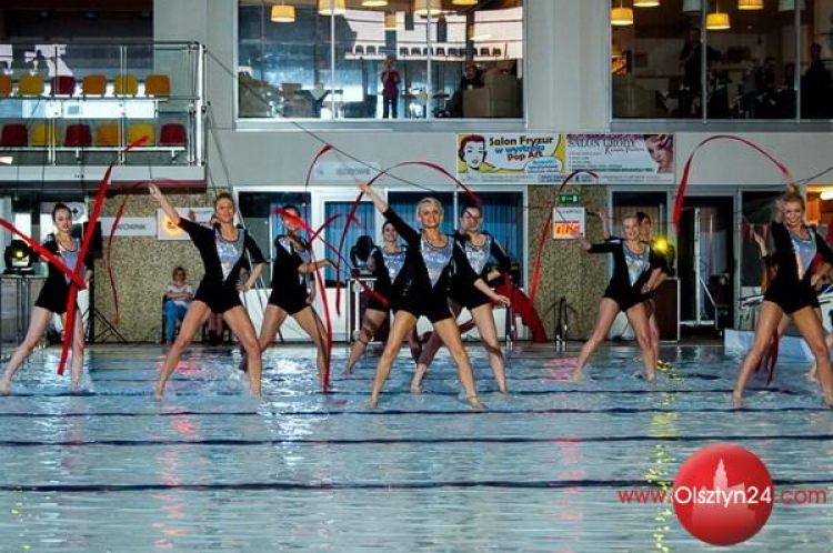 Gala taneczna w Aquasferze na 10-lecie Polski w UE