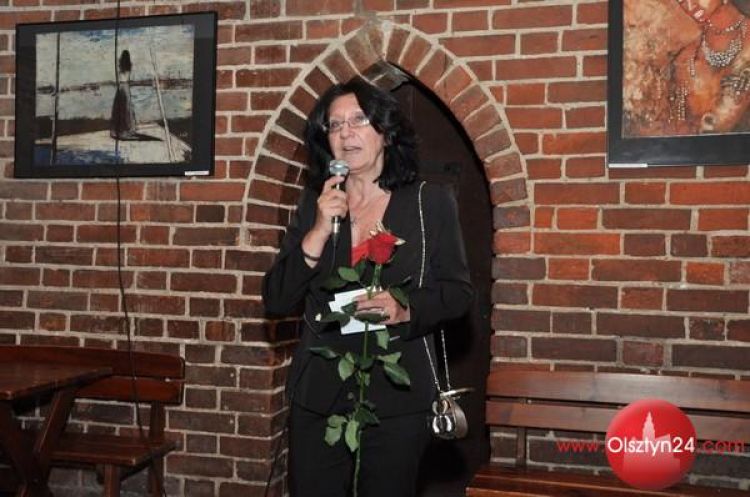 Galeria Sowa prezentuje kobiety świata okiem Krystyny Sól