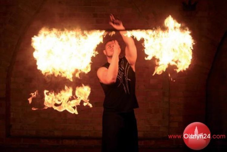 Taniec z ogniem