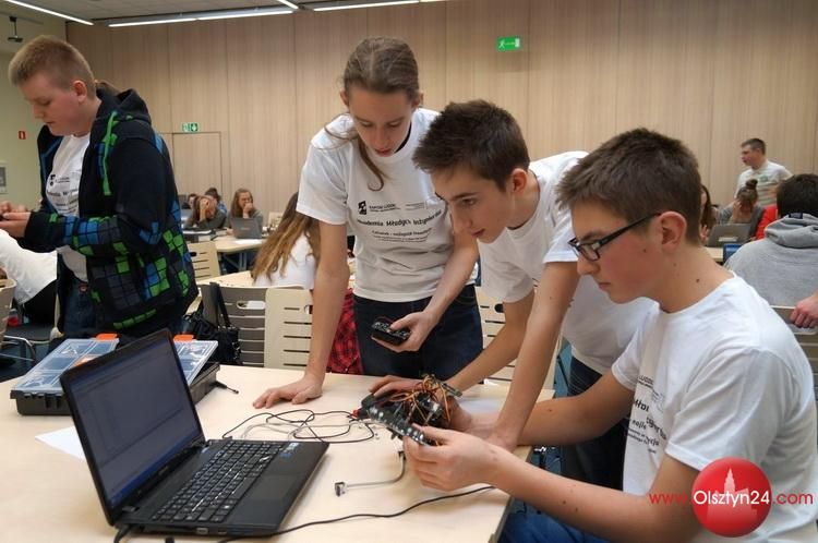 W Olsztynie rywalizować będą młodzi konstruktorzy robotów 