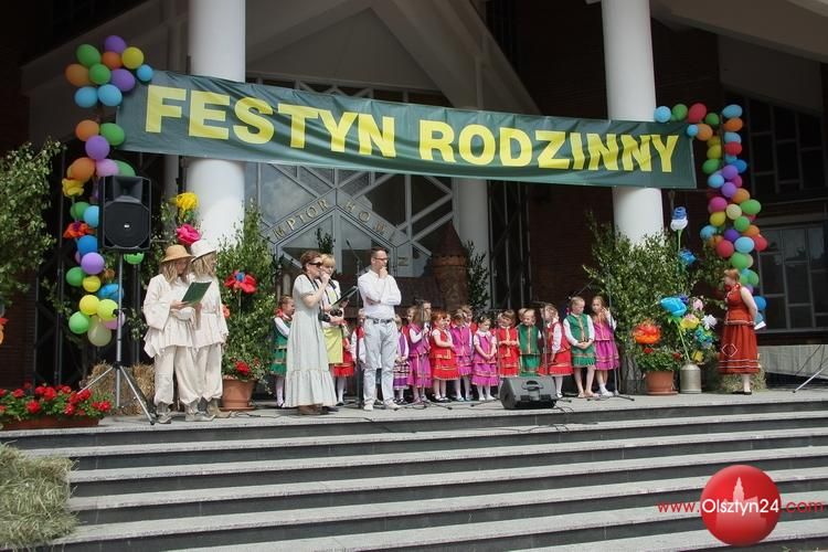 Festyn Rodzinny w warmińskim stylu zorganizowała Parafia Chrystusa Odkupiciela Człowieka w Olsztynie