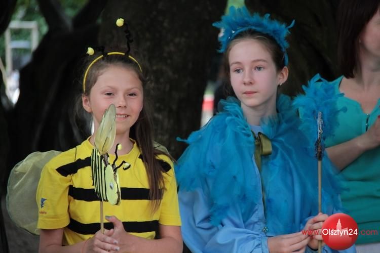 „Dziecięce Niebo” i przyjaciele „Dotknięci sztuką” opowiedzieli „O synku Jasinku i złotym ziarenku”