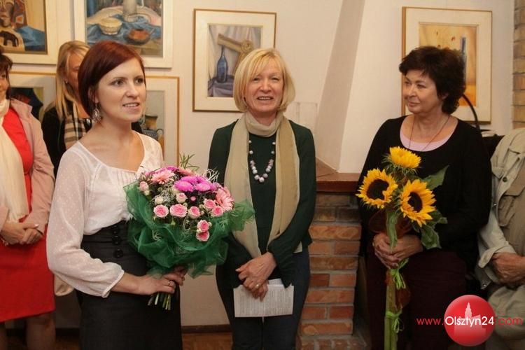 Wystawę  malarstwa  Teresy  Andruszkiewicz  zaprezentowano  w  Galerii  Sąsiedzi  MOK