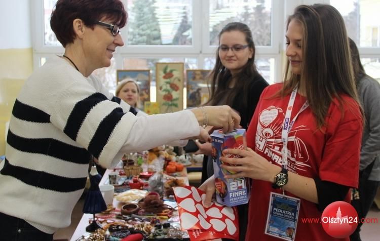 Pod hasłem „Sercem z ludźmi”  Gimnazjum nr 13 zagrało z WOŚP