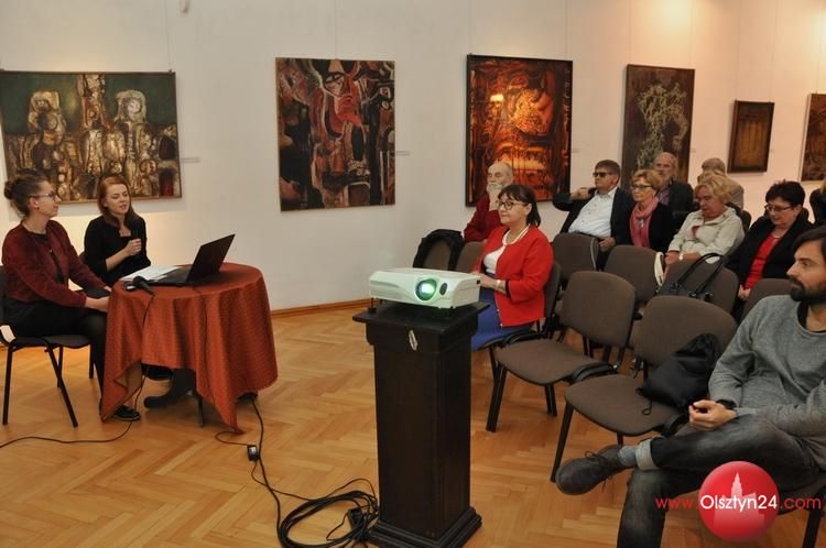 Finisaż wystawy „Ponad malarstwo” odbył się w Muzeum Warmii i Mazur 