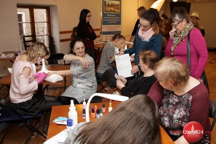 MOK i SOSW zaprosiły na świętowanie Dnia Kobiet