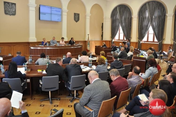 Radni przegłosowali zmiany w budżecie miasta