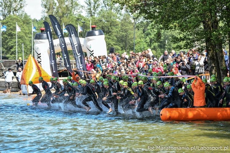 Olsztyn opanują triathloniści   