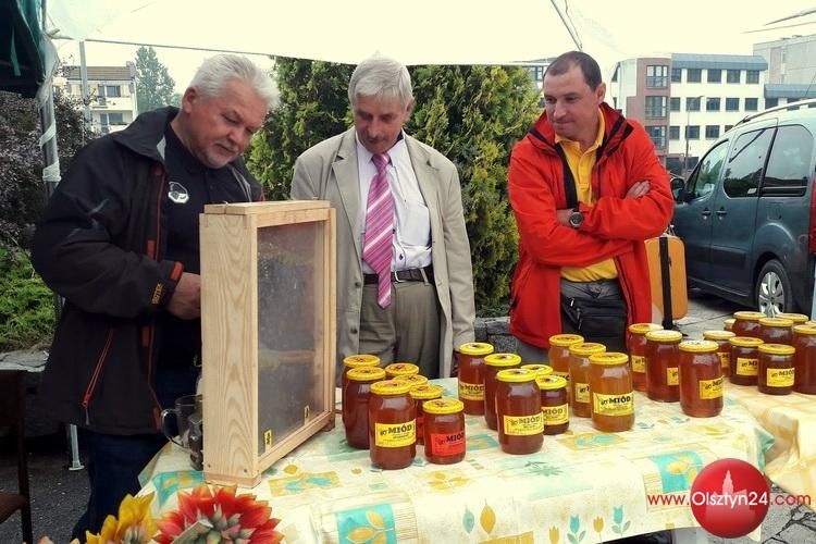 Pszczelarski festyn pod Uranią