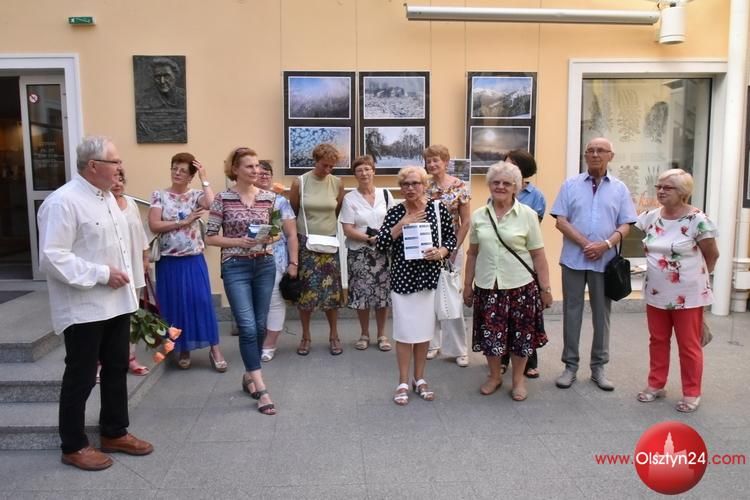 WBP i ATW prezentują dorobek twórczy Koła Miłośników Fotografii akademii