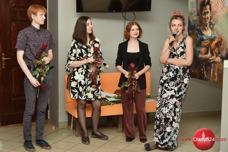 AUTOKONSTRUKCJE: przewodnik po wrażliwości absolwentów „Plastyka”