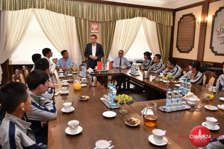 Uczniowie z chińskiego Weifang na wakacjach w Olsztynie