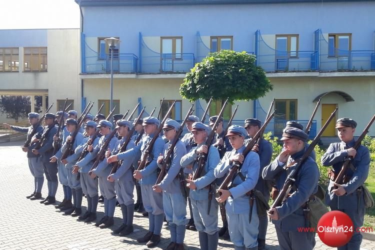 Licealiści zagrali legionistów