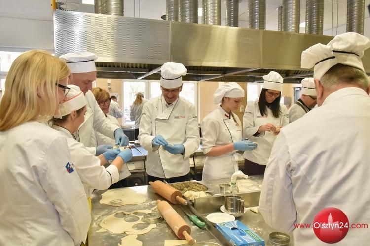 Pierogi po prezydencku i z dziennikarskim sznytem