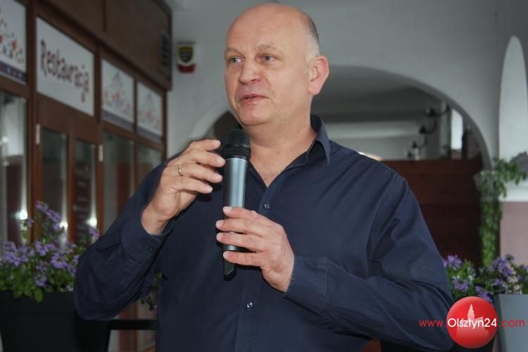 „Czarno-białe. Naturalnie”. Paweł Strzelec fotograficznie o naturze 