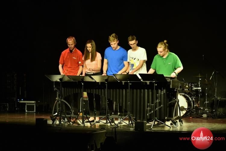 Studenckie dyplomy muzyczne prezentowane w sali koncertowej CEiIK