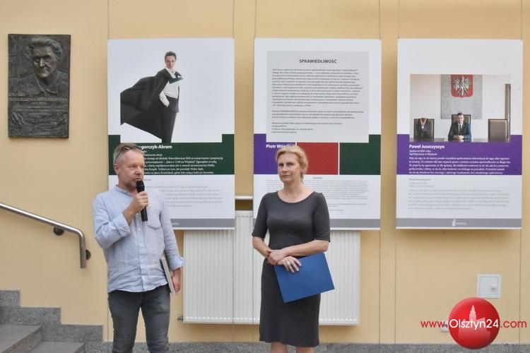 Piotr Wójcik fotograficznie o „Sprawiedliwości” 