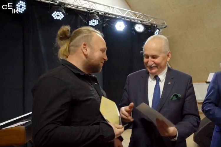 I Warmińsko-Mazurski Przegląd Sztuki Powszechnej odbył się w Płośnicy