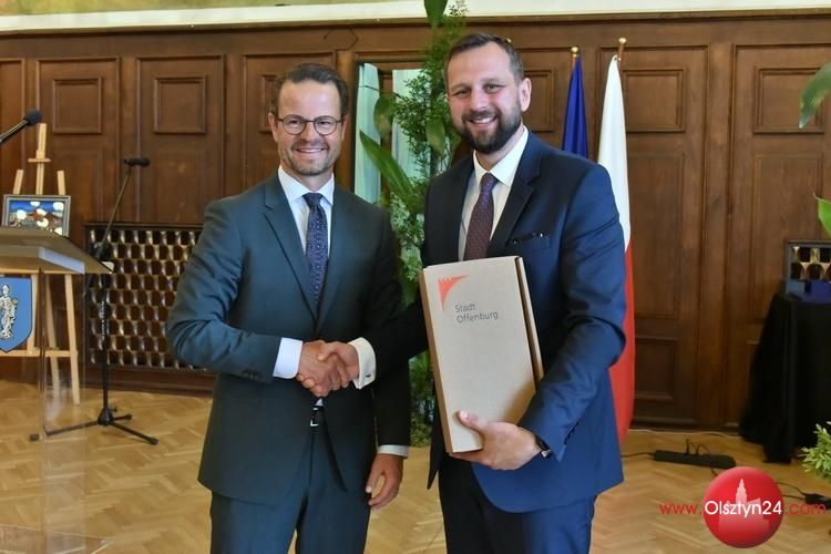 Ćwierć wieku partnerstwa Olsztyn-Offenburg świętowano w ratuszu